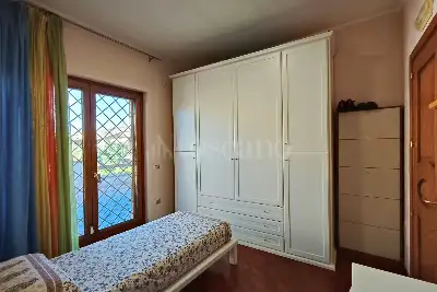 Villa Plurifamiliare in vendita, Via delle Vigne di Morena, Roma