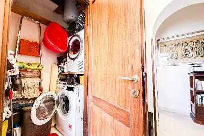 Palazzo in vendita, via Maroncelli 24 Olbia, Olbia