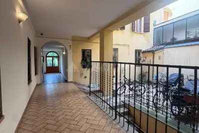 Casa in vendita, Via Saragozza, Bologna