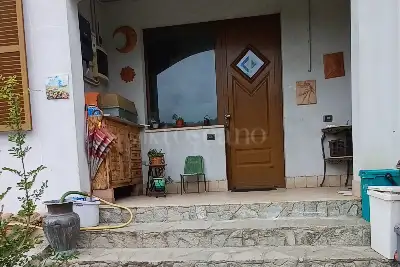 Villa in vendita, Cairo Montenotte via Sant'Anna 9/a, Cairo Montenotte