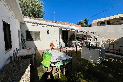 Casa Indipendente in vendita, Piazza Vittorio Veneto, Sant'Agata li Battiati