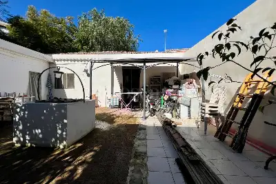 Casa Indipendente in vendita, Piazza Vittorio Veneto, Sant'Agata li Battiati