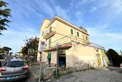 Palazzo in vendita, Via Fosso del Poggio, Roma