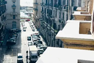 Casa in vendita, Via Santa Lucia, Napoli