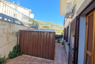 Villa Plurifamiliare in vendita, Via Santicelli, Monreale