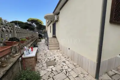 Villa Bifamiliare in vendita, Via Filippo Cuggiani, Fiumicino