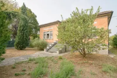 Villa in vendita, Via IV Novembre, Bressana Bottarone