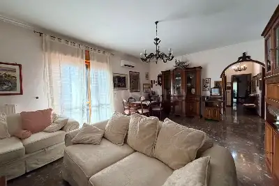 Casa in vendita, Via Luigi Galassi, Roma