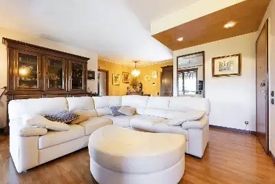 Casa in vendita, Via Adelaide Coari, Milano