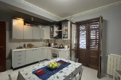 Casa in vendita, Via Pozzo, Aci Catena