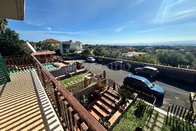 Villa in vendita, Via C. Colombo, San Pietro Clarenza