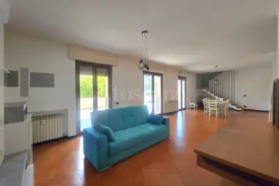 Attico in vendita, Via Guglielmo Marconi, Villa Carcina