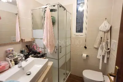 Villa Bifamiliare in vendita, Via Giulio Bas, Roma