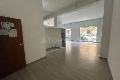 Negozio in vendita, Via Senatore Avvocato Edoardo di Giovanni, Siracusa