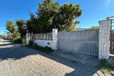 Villa in vendita, Via Montegioco, Roma