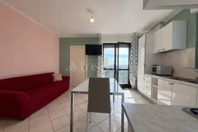 Casa in vendita, Via Giovanni Battista Cassinis, Milano