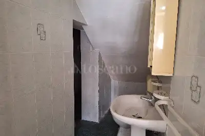 Negozio in vendita, Via D'Amico, Catania