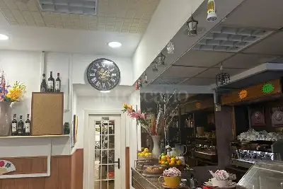 Attività Commerciale in vendita, Via Sampiero di Bastelica, Roma