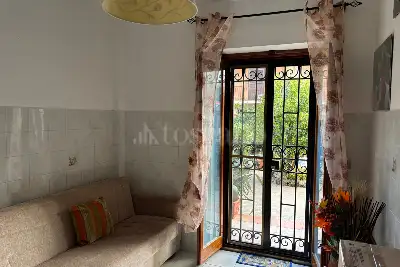 Villino a Schiera in vendita, Via Taro, Mentana