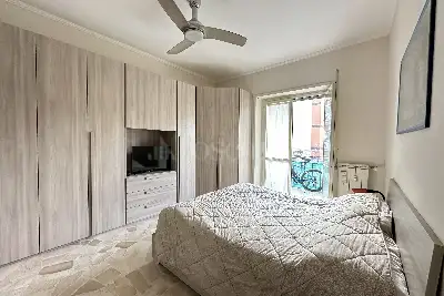 Casa in vendita, Piazza Alfonso Neuschuler, Roma