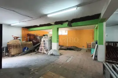 Magazzino in vendita, Piazza Marconi, Sant'Agata li Battiati