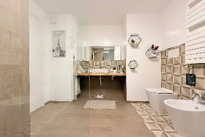 Casa in vendita, Via Senigallia, Milano