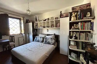 Villino a Schiera in vendita, Via Bedollo, Roma