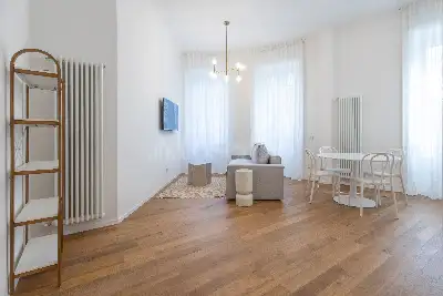 Casa in vendita, Via Guercino, Milano