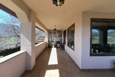 Villa in vendita, Via del Colle, Sant'Eusanio Forconese