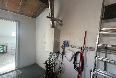 Villino a Schiera in vendita, Via Edmondo de Amicis, Prato