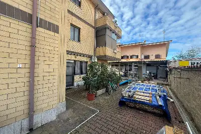 Palazzo in vendita, Via Gazzana Priaroggia, Fiumicino