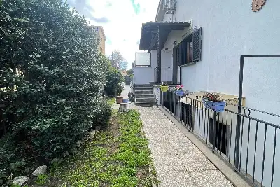 Villa Plurifamiliare in vendita, Via Pietro Benedetti, Roma