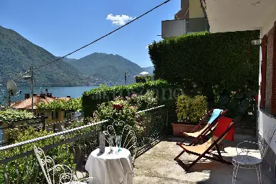 Casa Indipendente in vendita, Via Schignano, Argegno