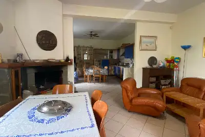 Villino a Schiera in vendita, Contrada Villa Simeoni, Laureana Cilento