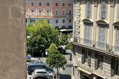 Casa in vendita, Via Alessandria, Roma