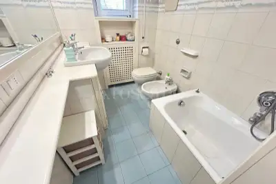 Casa in vendita, Via dell'Accademia del Cimento, Roma