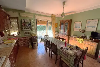 Casa in vendita, Via San Sofia, Catania