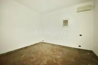 Negozio in vendita, Via Catania, Messina