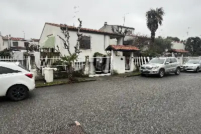 Villa in vendita, Via Val D'Ossola, Trezzano sul Naviglio