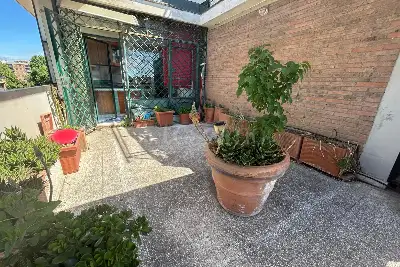 Casa in vendita, Lungotevere degli Inventori, Roma