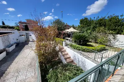 Villa Bifamiliare in vendita, Via Guglielmo Zuelli, Roma