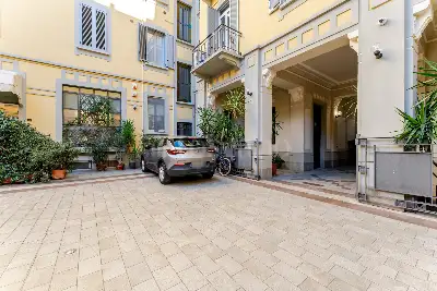 Casa in vendita, Via Cadore, Milano