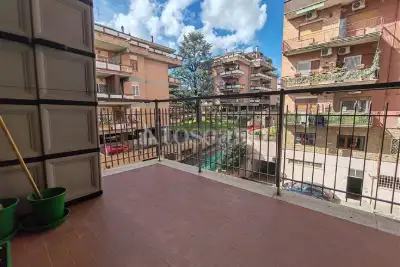 Casa in vendita, Via Giovanni Battista Gisleni, Roma