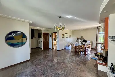 Villa Bifamiliare in vendita, Via Italo Calvino, San Zeno Naviglio