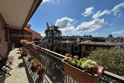 Casa in vendita, Via Edgardo Negri, Roma