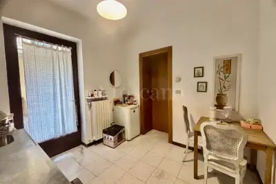 Casa in affitto, Via Santa Chiara, Verona