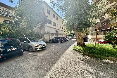 Casa in vendita, Via A. Manzoni, San Nicola la Strada