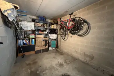 Box in vendita, Via Giambellino, Milano