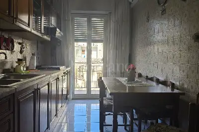 Casa in vendita, Via Montebello, Catania