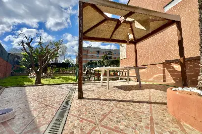 Villa Bifamiliare in vendita, Via Camillo Mastrocinque, Roma